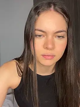 Snapshot of alyabelova chatting on February 24, 2026, 3:48 am alyabelova online show from February 24, 2026, 3:48 am