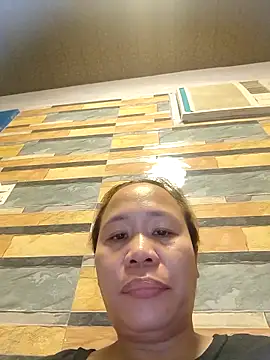 Snapshot of squirtshantal chatting on February 10, 2026, 11:03 am squirtshantal online show from February 10, 2026, 11:03 am