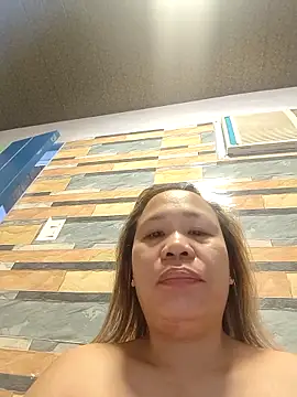 Snapshot of squirtshantal chatting on February 28, 2026, 10:55 pm squirtshantal online show from February 28, 2026, 10:55 pm