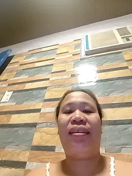 Snapshot of squirtshantal chatting on March 5, 2026, 12:56 pm squirtshantal online show from March 5, 2026, 12:56 pm