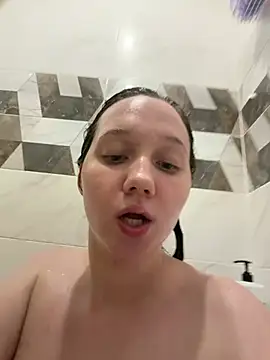  EliceMoon  online show from February 18, 2026, 8:49 pm