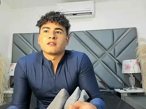 Snapshot of Bastixvontade chatting on February 26, 2026, 10:09 pm Bastixvontade online show from February 26, 2026, 10:09 pm