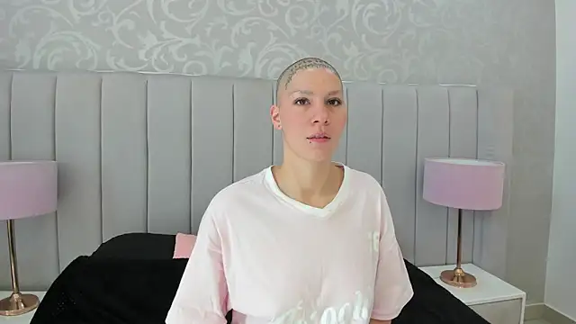 Raven1fox online show from March 15, 2026, 2:23 pm