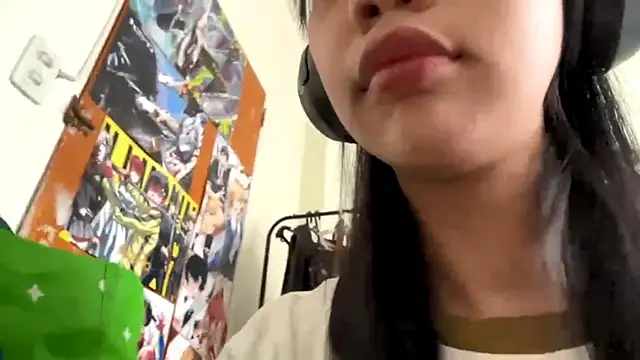 Snapshot of GloryKulikowski chatting on February 24, 2026, 1:03 am GloryKulikowski online show from February 24, 2026, 1:03 am