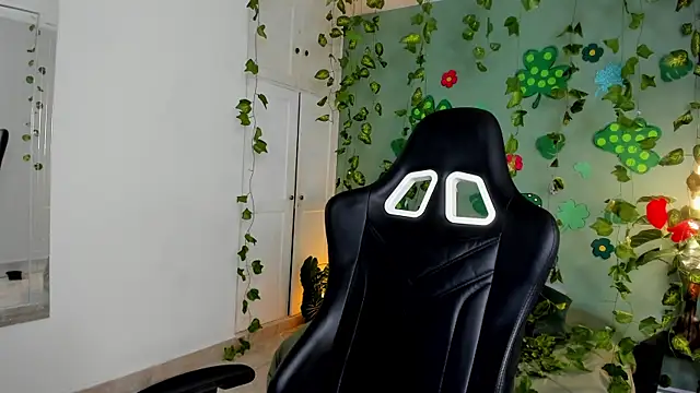 Justmia69 online show from March 17, 2026, 11:41 pm