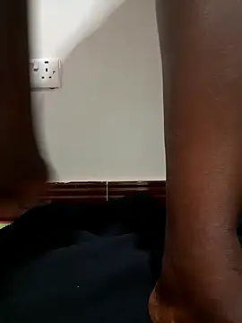 Snapshot of longclit26 chatting on April 8, 2026, 2:55 am longclit26 online show from April 8, 2026, 2:55 am