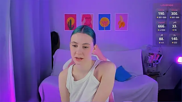 Snapshot of AdeleBabyGirl chatting on March 4, 2026, 5:24 am AdeleBabyGirl online show from March 4, 2026, 5:24 am