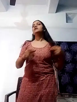 Snapshot of Anushka_Singh0 chatting on February 19, 2026, 4:08 am Anushka Singh0 online show from February 19, 2026, 4:08 am