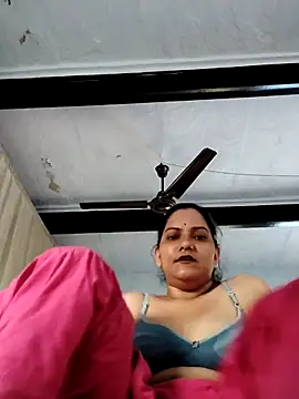 Snapshot of Anushka_Singh0 chatting on June 29, 2026, 1:22 pm Anushka Singh0 online show from June 29, 2026, 1:22 pm