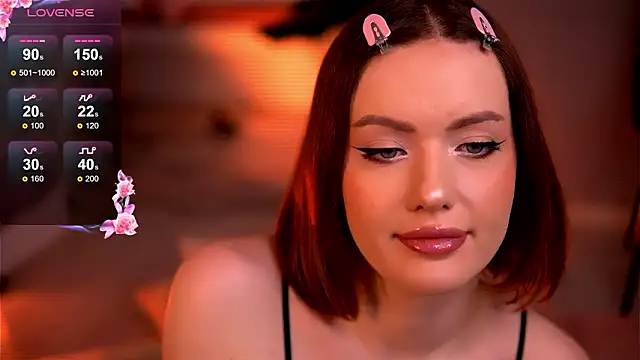 CrystalMo0n online show from March 2, 2026, 7:54 pm