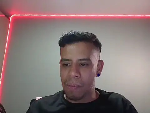 Snapshot of WILD_BIGCOCK35 chatting on March 3, 2026, 2:18 am WILD BIGCOCK35 online show from March 3, 2026, 2:18 am