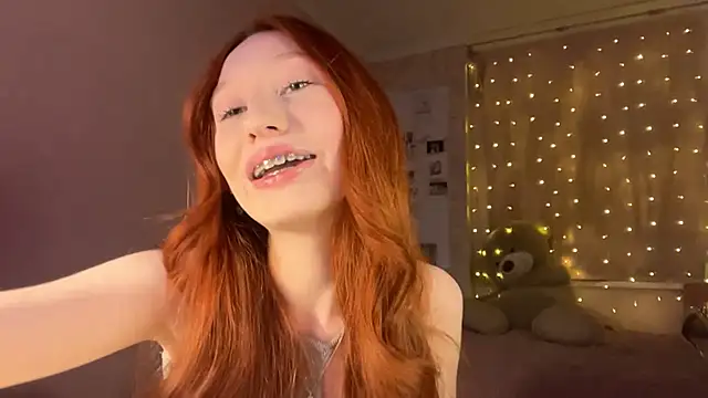 Snapshot of stella_foxi chatting on February 19, 2026, 4:25 pm stella foxi online show from February 19, 2026, 4:25 pm