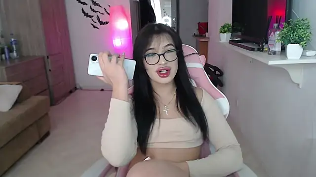 Snapshot of ShayL1sse chatting on February 22, 2026, 11:20 am ShayL1sse online show from February 22, 2026, 11:20 am