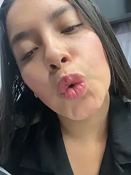 Snapshot of Miss_Bella_Flame chatting on June 2, 2026, 8:00 pm Miss Bella Flame online show from June 2, 2026, 8:00 pm