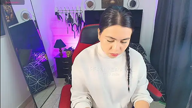 Liu wen  online show from March 21, 2026, 12:54 pm