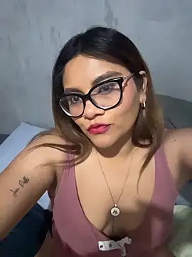 Snapshot of ludmila_x chatting on March 13, 2026, 5:36 am ludmila x online show from March 13, 2026, 5:36 am