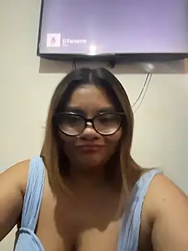 Snapshot of ludmila_x chatting on April 5, 2026, 7:27 am ludmila x online show from April 5, 2026, 7:27 am
