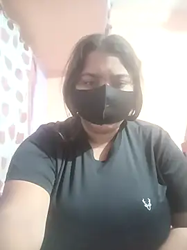 Snapshot of Choko_Gril chatting on February 13, 2026, 8:27 pm Choko Gril online show from February 13, 2026, 8:27 pm