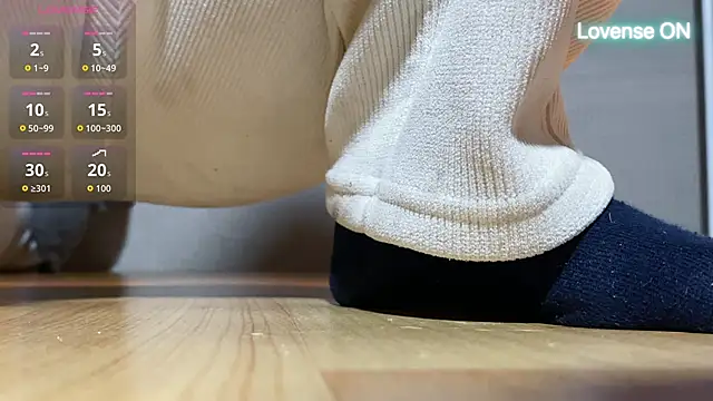 xiaosu22 online show from March 15, 2026, 9:04 am