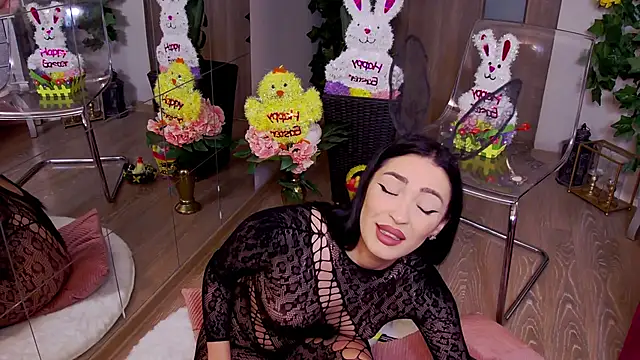 Snapshot of VictoriaLanes chatting on April 1, 2026, 4:35 am VictoriaLanes online show from April 1, 2026, 4:35 am