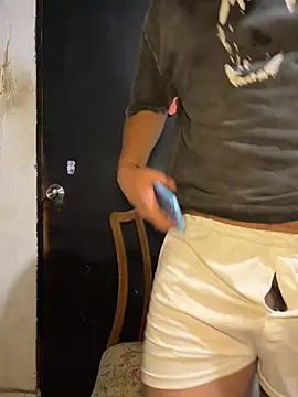 Snapshot of lalitopp chatting on February 22, 2026, 12:56 am lalitopp online show from February 22, 2026, 12:56 am