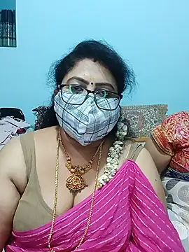 Kannadasexywifes online show from May 18, 2026, 6:47 pm