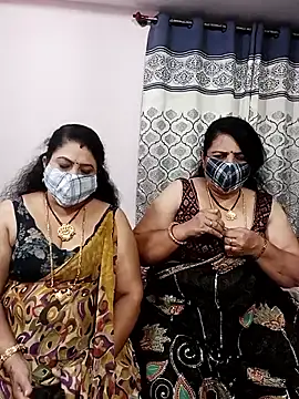 Snapshot of Kannadasexywifes chatting on June 17, 2026, 5:14 pm Kannadasexywifes online show from June 17, 2026, 5:14 pm