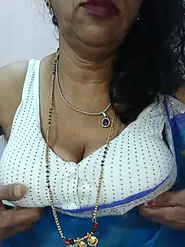 Snapshot of Kannadasexywifes chatting on July 13, 2026, 6:16 am Kannadasexywifes online show from July 13, 2026, 6:16 am