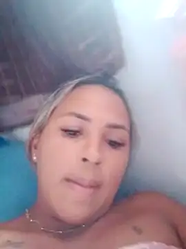 Snapshot of elane1208 chatting on February 15, 2026, 7:10 pm elane1208 online show from February 15, 2026, 7:10 pm