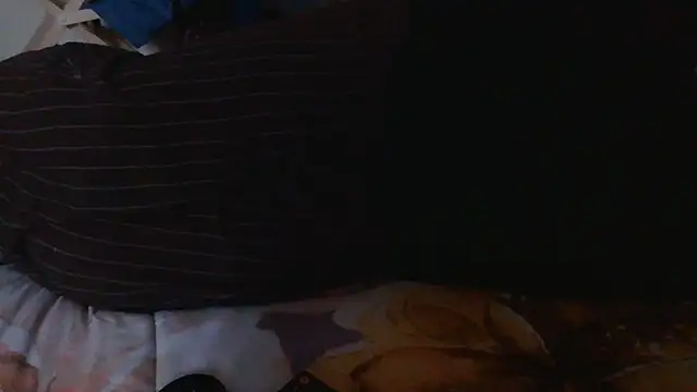 Snapshot of luanahot1 chatting on April 2, 2026, 12:14 pm luanahot1 online show from April 2, 2026, 12:14 pm