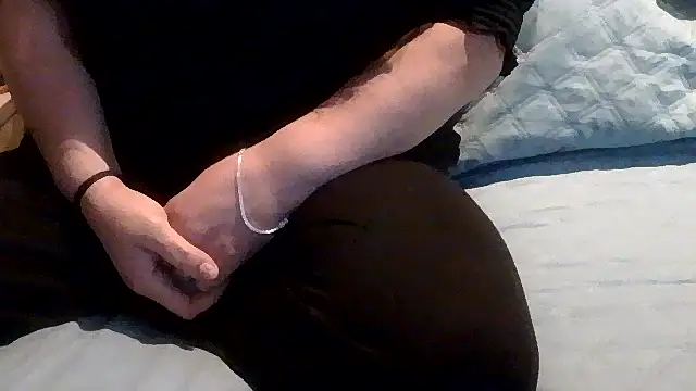 Snapshot of luanahot1 chatting on April 8, 2026, 12:16 pm luanahot1 online show from April 8, 2026, 12:16 pm