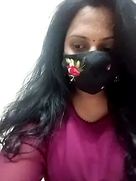 marathi hotty online show from March 18, 2026, 6:33 pm