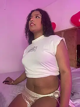 Snapshot of canelaa_sweet5 chatting on February 25, 2026, 12:53 am canelaa sweet5 online show from February 25, 2026, 12:53 am