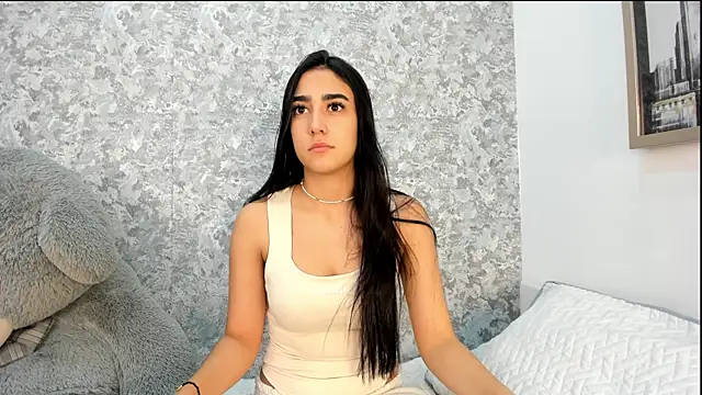 Snapshot of Anika_H chatting on April 17, 2026, 12:19 pm Anika H online show from April 17, 2026, 12:19 pm