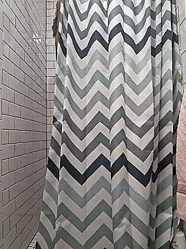 Snapshot of Cinnamonbunn chatting on February 16, 2026, 8:27 pm Cinnamonbunn online show from February 16, 2026, 8:27 pm