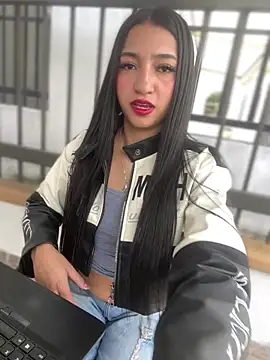 Daniela Pink online show from March 3, 2026, 3:18 pm