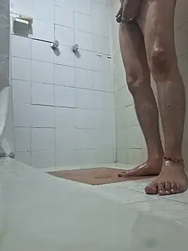 Penecitonoob online show from May 20, 2026, 6:52 am