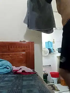 Changebabi online show from April 21, 2026, 2:04 am