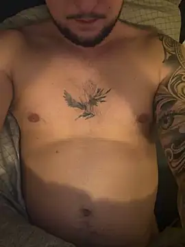 Snapshot of derallerechte001 chatting on February 28, 2026, 11:39 pm derallerechte001 online show from February 28, 2026, 11:39 pm