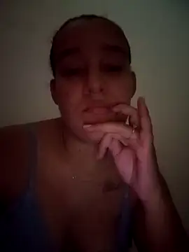 Snapshot of mykasantos20 chatting on February 28, 2026, 12:55 am mykasantos20 online show from February 28, 2026, 12:55 am