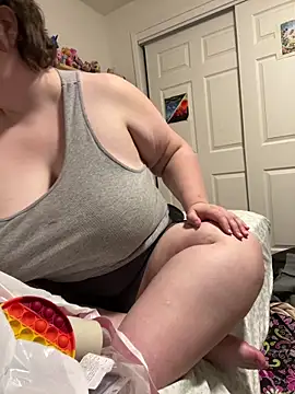 plushietoy online show from March 21, 2026, 3:15 pm