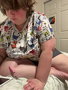 plushietoy online show from April 12, 2026, 3:28 pm