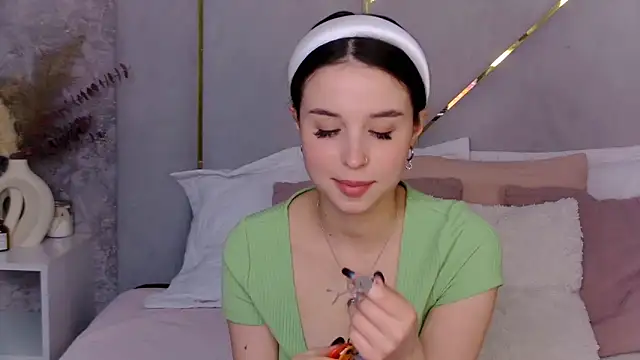 LanaLedger online show from March 18, 2026, 3:48 pm