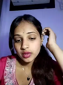 Snapshot of samayra1144 chatting on February 28, 2026, 3:35 pm samayra1144 online show from February 28, 2026, 3:35 pm