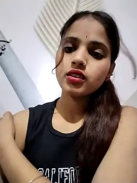 samayra1144 online show from March 30, 2026, 9:27 pm