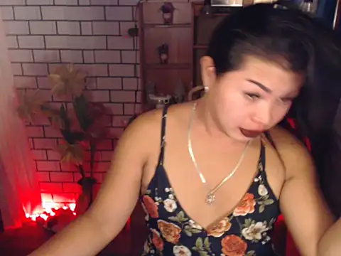 LovelyJessaXX online show from April 16, 2026, 4:35 am