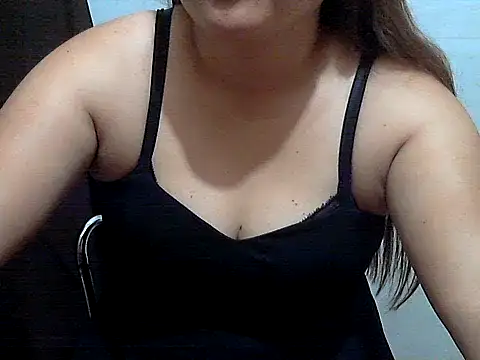 Snapshot of AsianTemptxxx chatting on February 18, 2026, 11:01 pm AsianTemptxxx online show from February 18, 2026, 11:01 pm