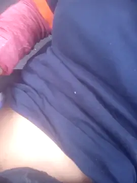 Snapshot of angel_luvv chatting on February 15, 2026, 2:58 pm angel luvv online show from February 15, 2026, 2:58 pm