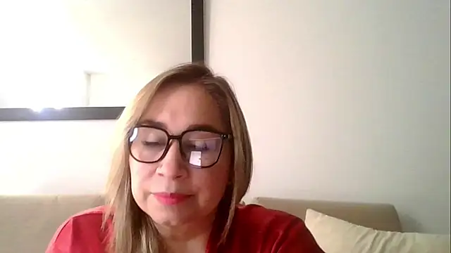 Snapshot of KamiSspencer chatting on February 26, 2026, 1:21 pm KamiSspencer online show from February 26, 2026, 1:21 pm