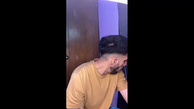 Karim mansur online show from March 25, 2026, 2:28 am